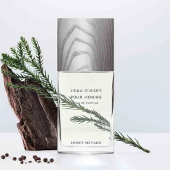 Issey Miyake - L'Eau d'Issey pour Homme Intense