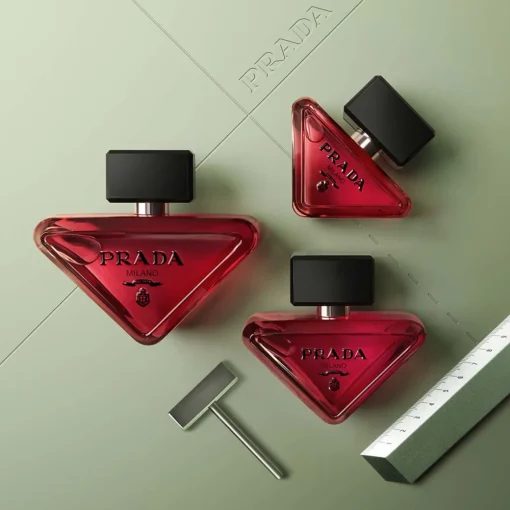 Prada - Paradoxe Radical Essence - Parfum floral ambré boisé Rechargeable